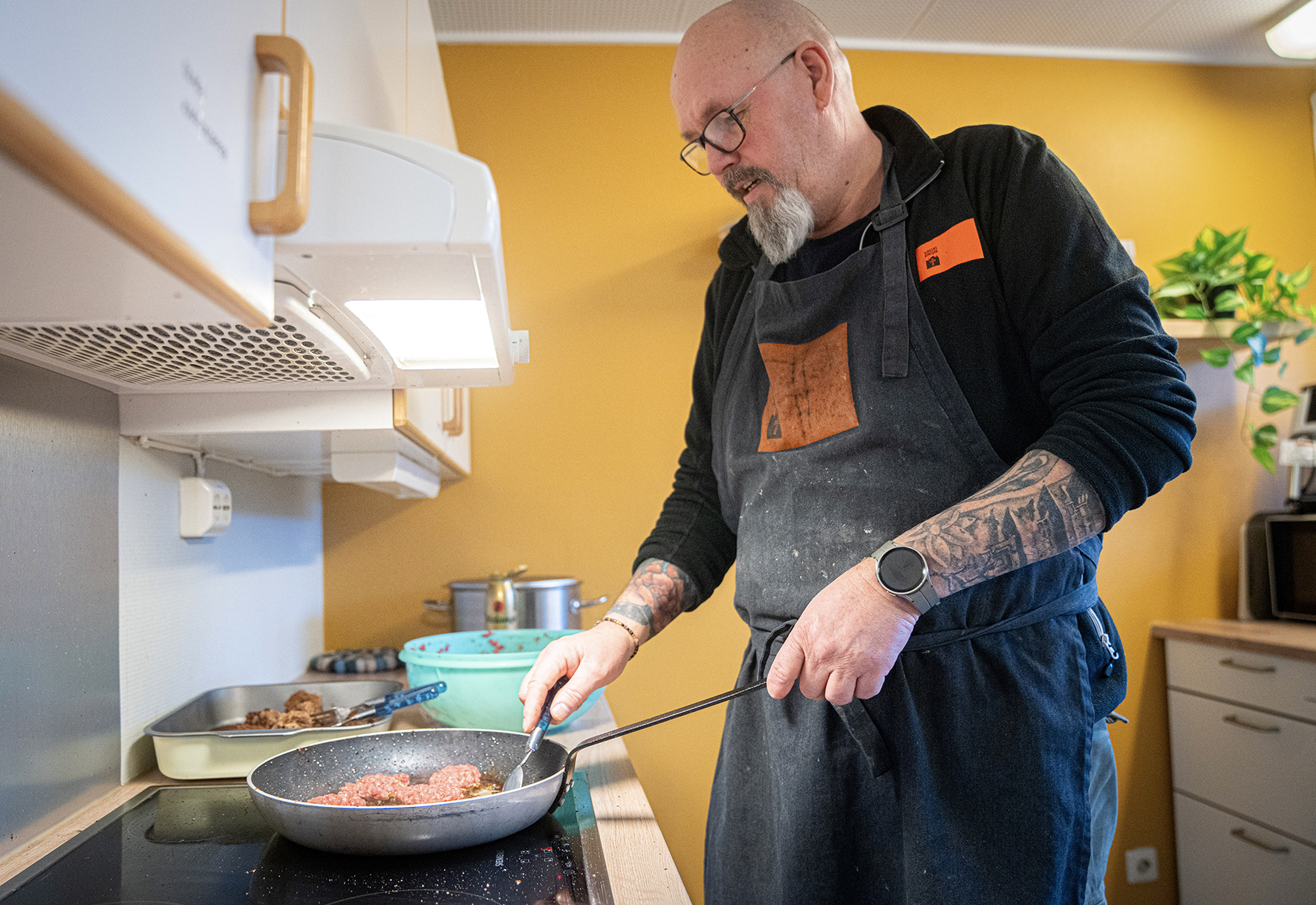 Tom Erik Elterv&aring;g, Kirkens Bymisjon. Blokka i Stavanger.