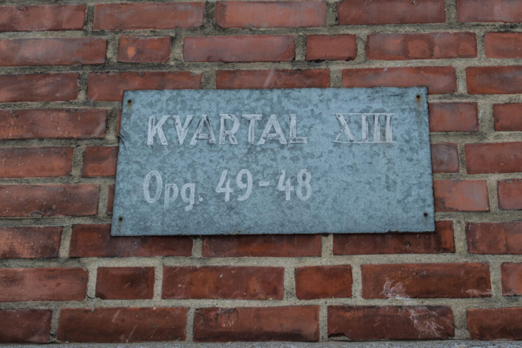 D&oslash;rskiltet til Kvartal XIII